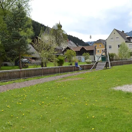 Konukevi Schweiger 3*